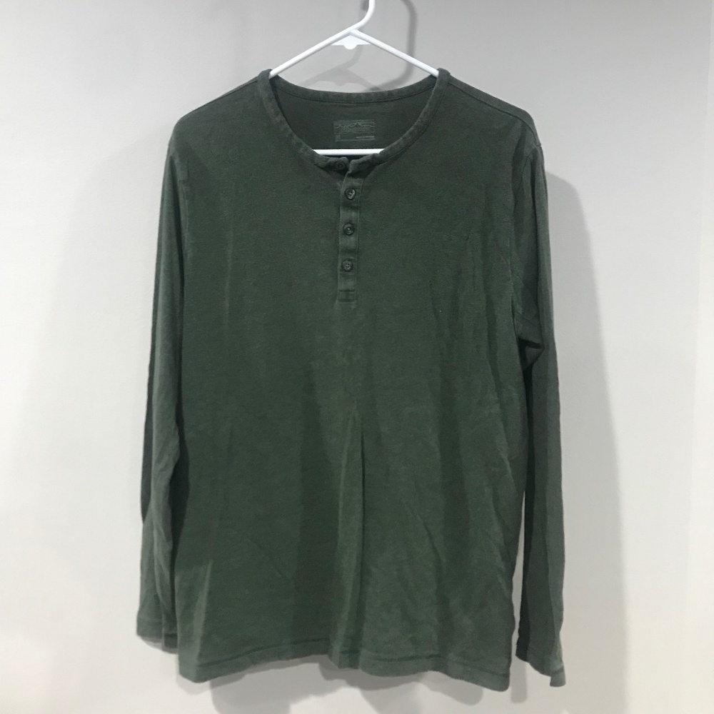 Patagonia Mens Henley Shirt - 100% Organic Cotton Size M Green Long Sleeve Fall